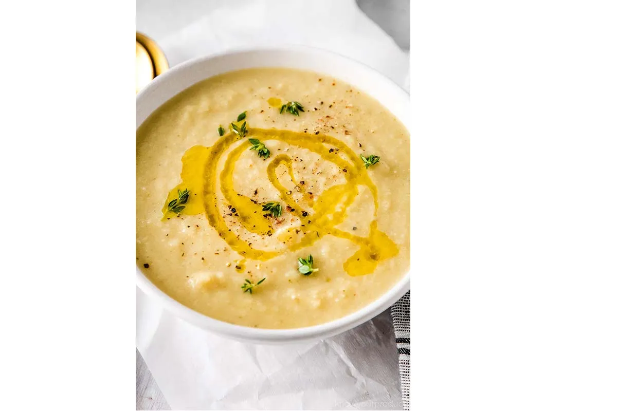 Cauliflower and Leek Soup